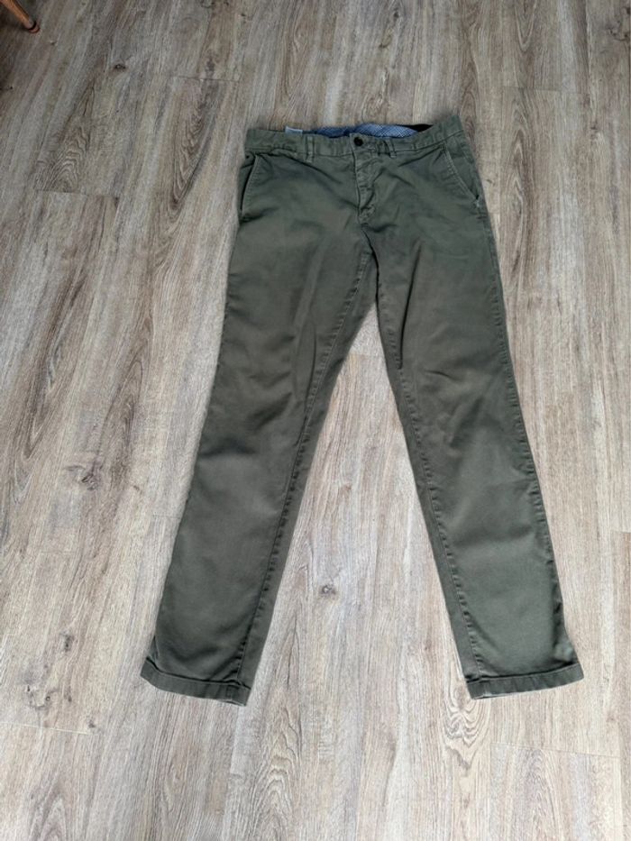 Pantalon chino slim fit Tommy Hilfiger homme bon état vert kaki