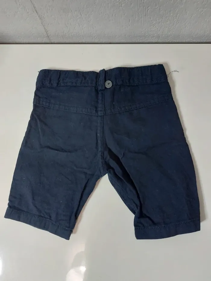 Short bleu marine - photo numéro 2