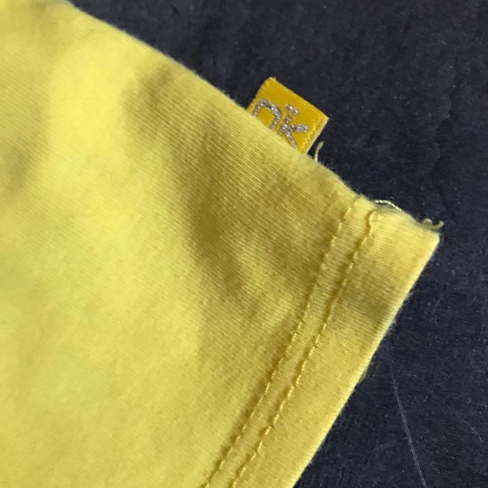 T-shirt jaune fleurs coeurs argentés 10 ans Okaidi - photo numéro 3