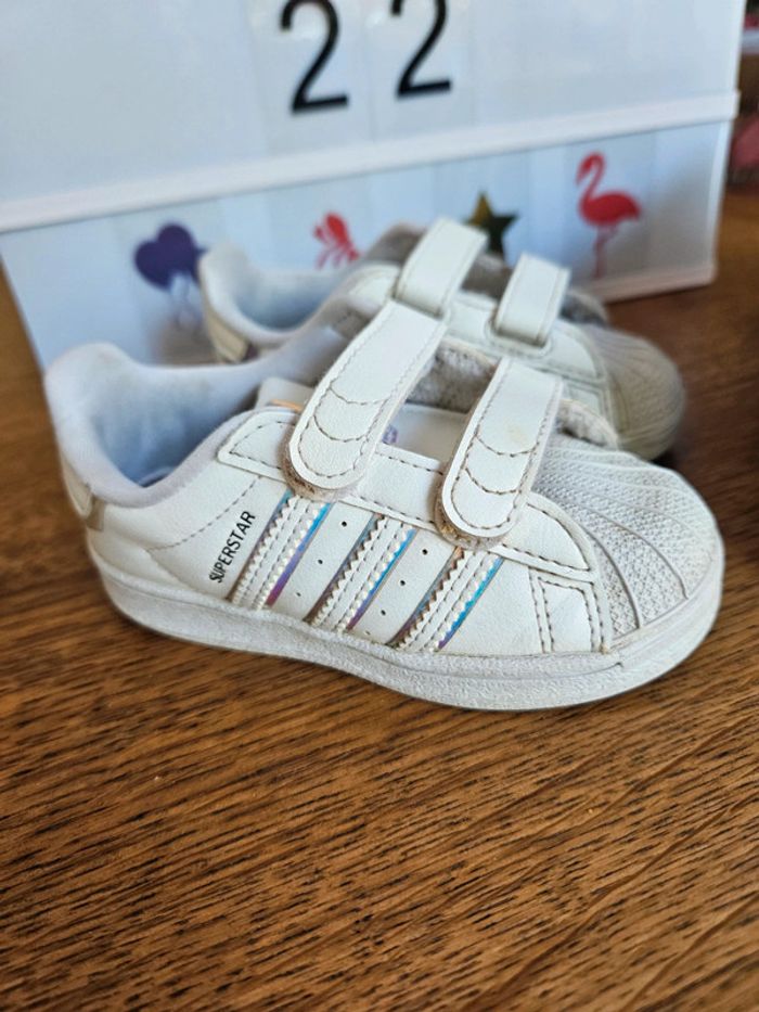 Baskets Adidas Superstar T22 - photo numéro 2