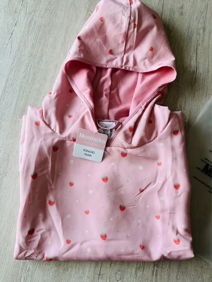 Poncho fraise neuf de plage enfant fille tutete - photo numéro 3