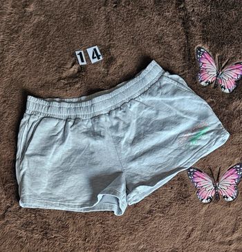 Short airness  14 ans fille