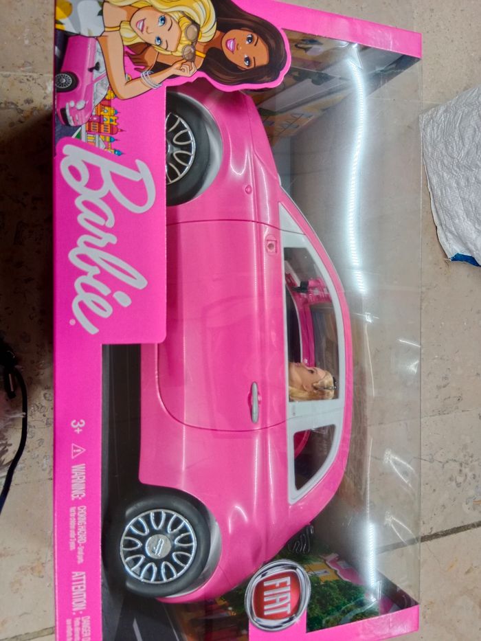 Voiture avec poupée barbie - photo numéro 3