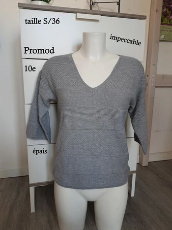 Pull Promod col V manche 3/4 impeccable taille 36