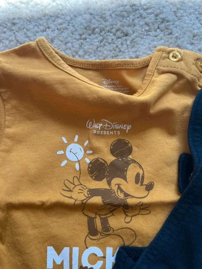 Ensemble Mickey 1 mois - photo numéro 2