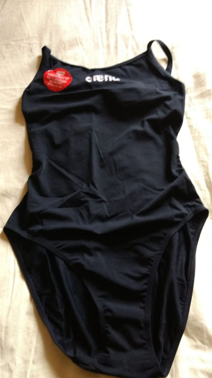 Maillot de bain arena t 46 - photo numéro 2