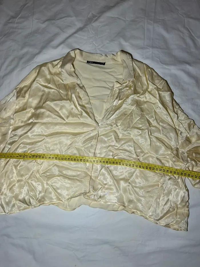 Chemise en velours Zara - photo numéro 7
