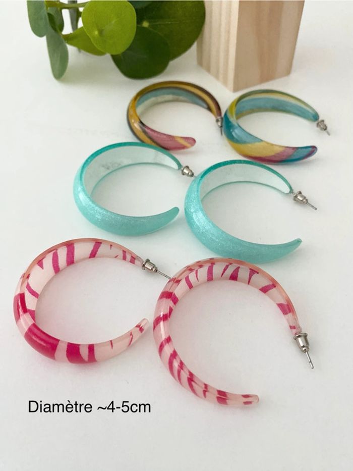 Lot 3 paires de boucles d’oreilles - Forme créoles 🩷💛 multicolores - Neuves