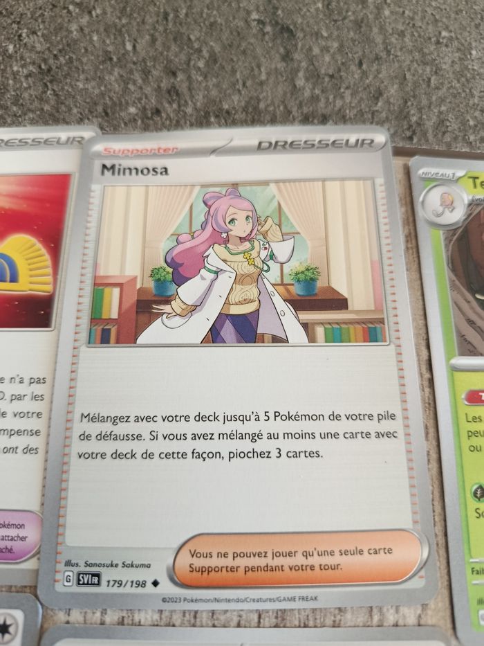 Carte pokémon et dresseurs - photo numéro 2