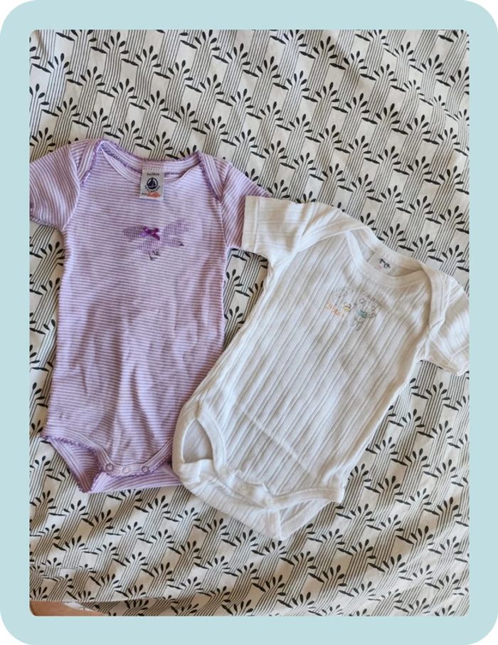 Lot 2 bodies bebe Petit Bateau 3mois - photo numéro 4
