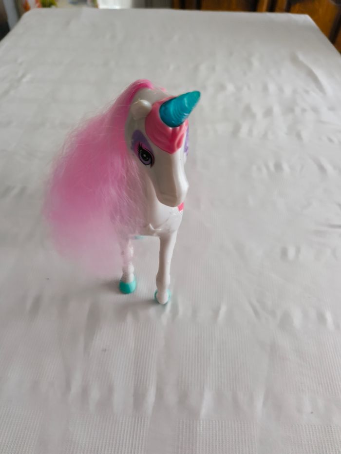 Licorne barbie - photo numéro 5