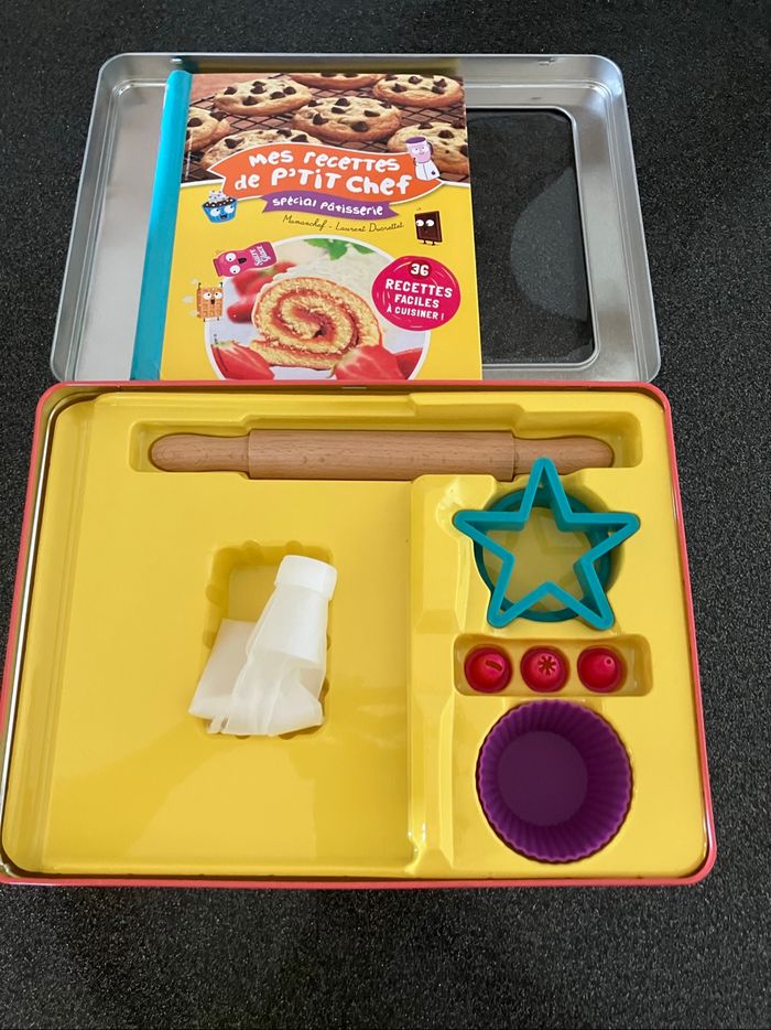 Coffret pâtisserie enfant neuf . Des 5 ans - photo numéro 2