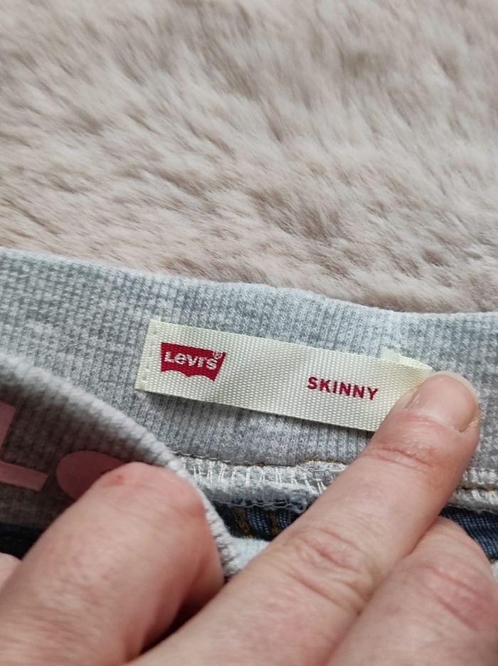 Jean levis 18mois - photo numéro 2