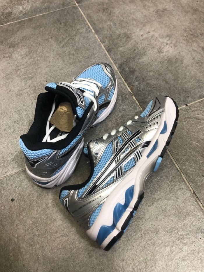 Asics gel bleu taille 41 - photo numéro 2