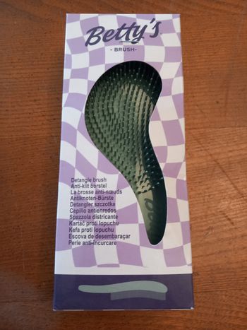 Brosse anti noeuds