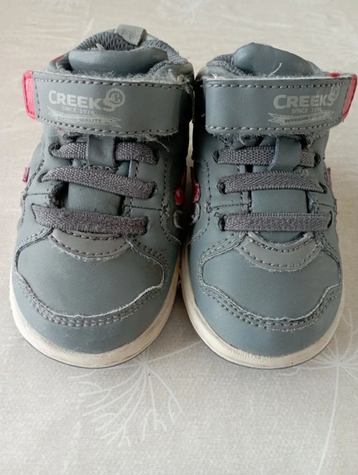 Basket grise montante scratch Creeks taille 19 10€