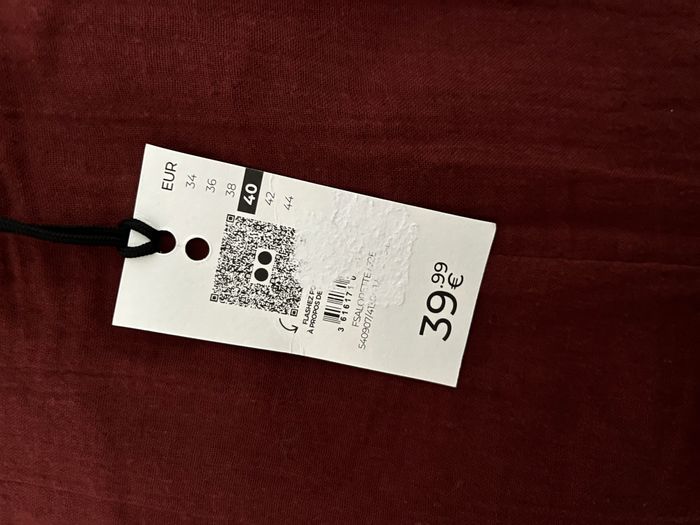 Combi short bordeaux taille 40, 100 % coton T-shirt noir non fourni - photo numéro 5
