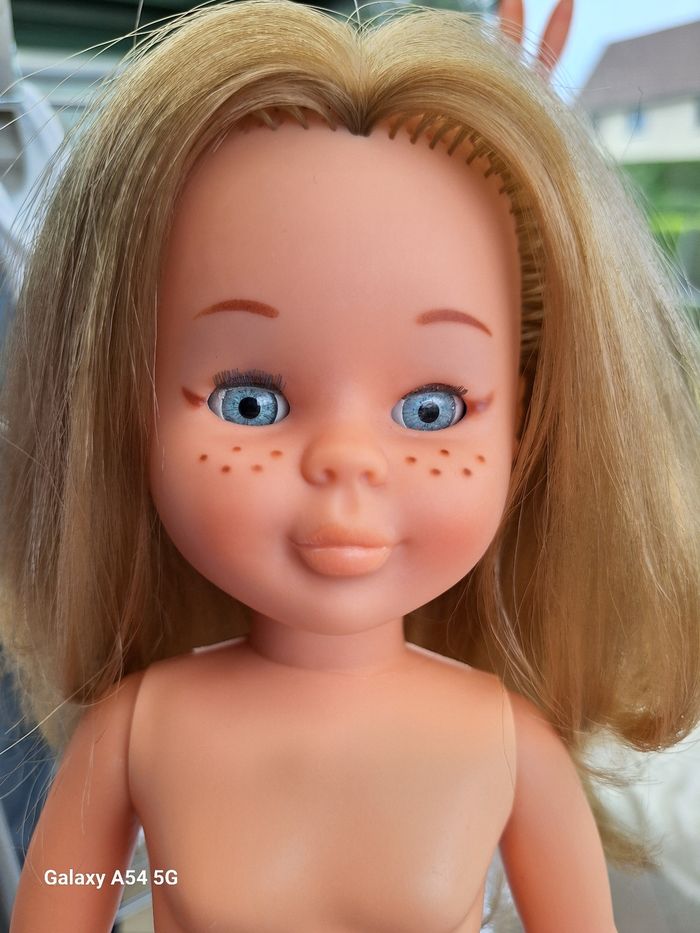 Poupée Nancy de Famosa vintage - photo numéro 4