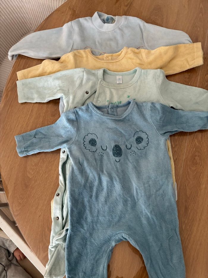 Lot vêtement - photo numéro 9