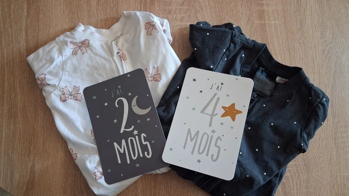 Lot pyjamas 2-4 mois