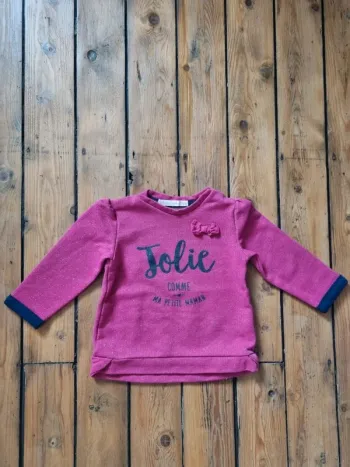 Pull 18 mois comme neuf