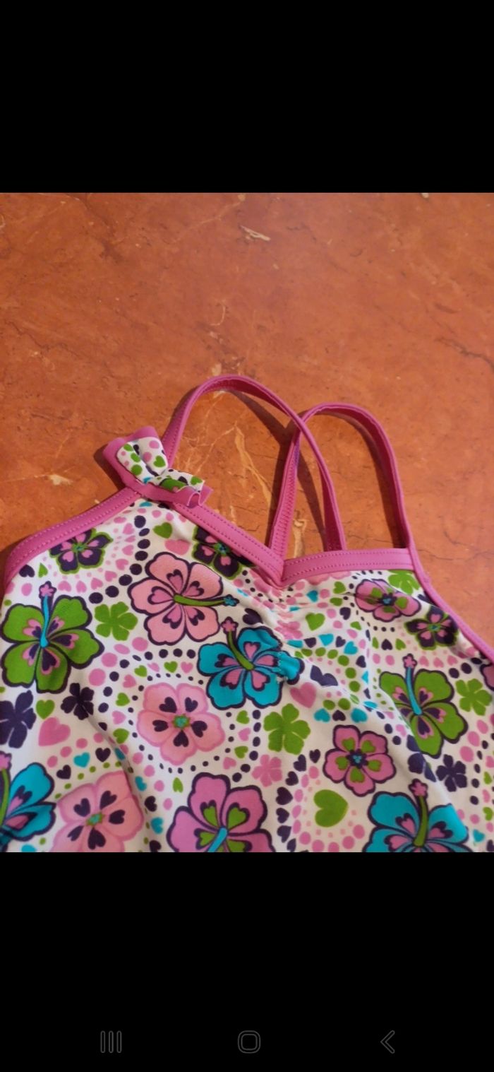 Maillot de bain taille 3 ans - photo numéro 2