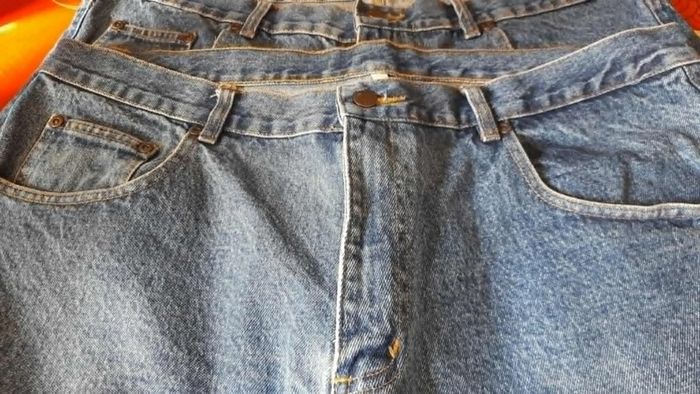 Lot 2 jeans homme Taille 52 - photo numéro 2