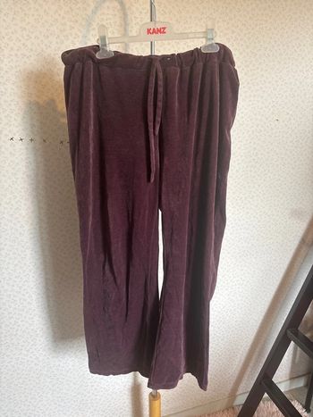 Jogging taille 50/52 marque tissaia