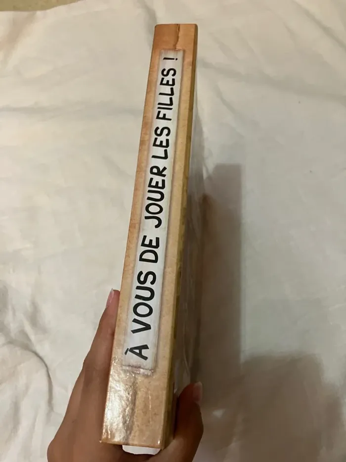 Livre activité – À vous de jouer les filles - photo numéro 6