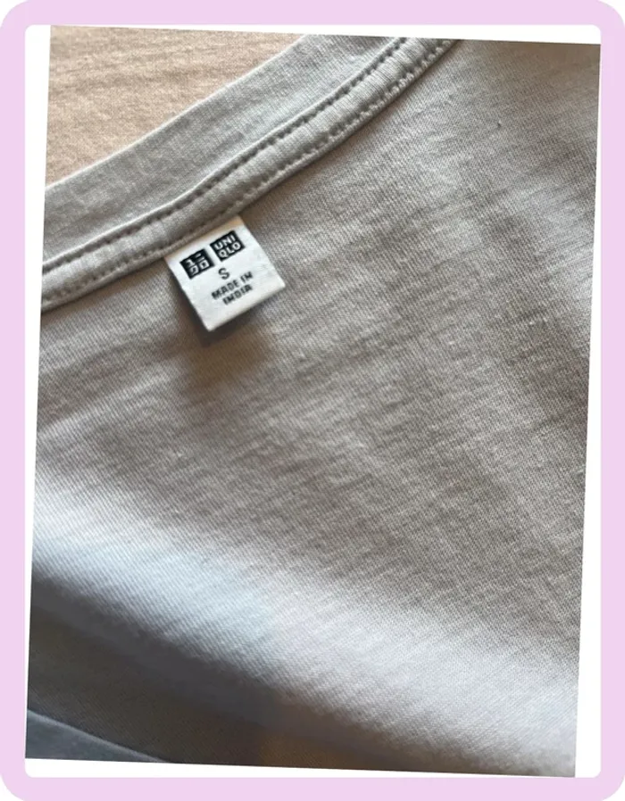 T-shirt gris UNIQLO – taille S – 100 % coton, basique de qualité - photo numéro 3