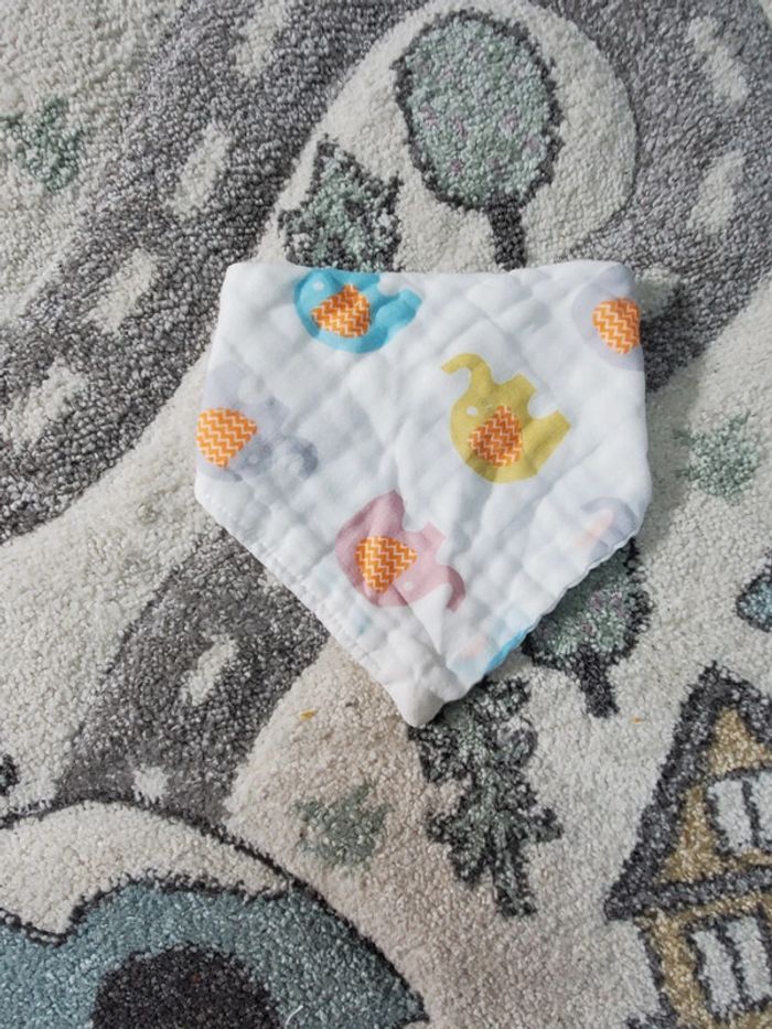 Bavoir / Bandana 👶🏼