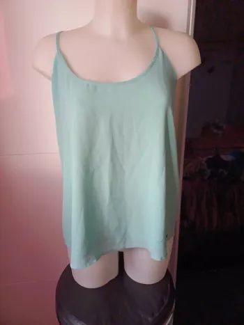 Joli Débardeur dos croisé vert d eau XL