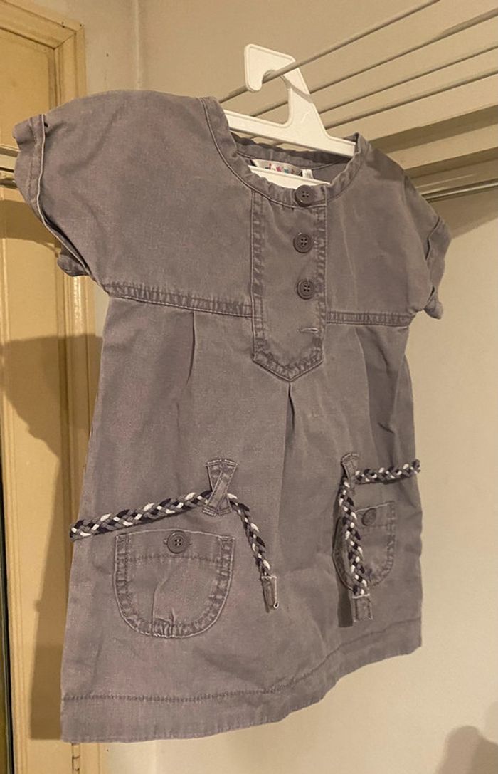 Robe enfant 18 mois - photo numéro 2