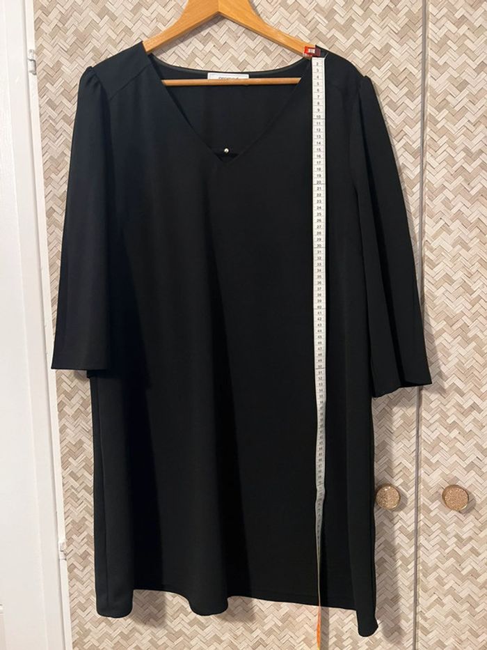 Robe noire - photo numéro 6