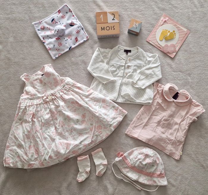 Ensemble 5p (robe, t-shirt, gilet, chapeau) blanc & rose papillons - 12M - Sergent Major (BE)