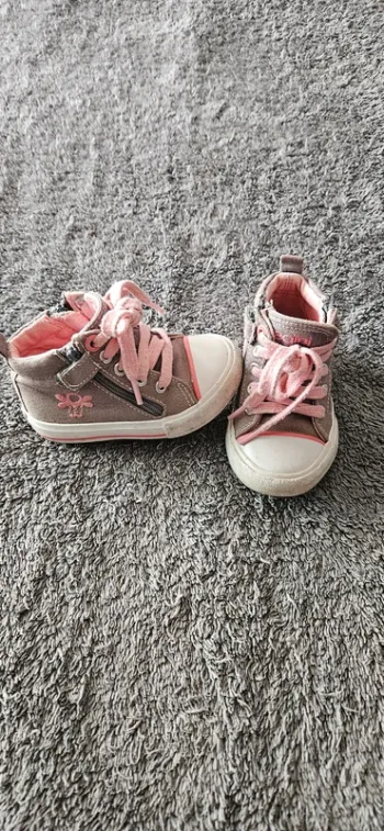 Basket taille 20