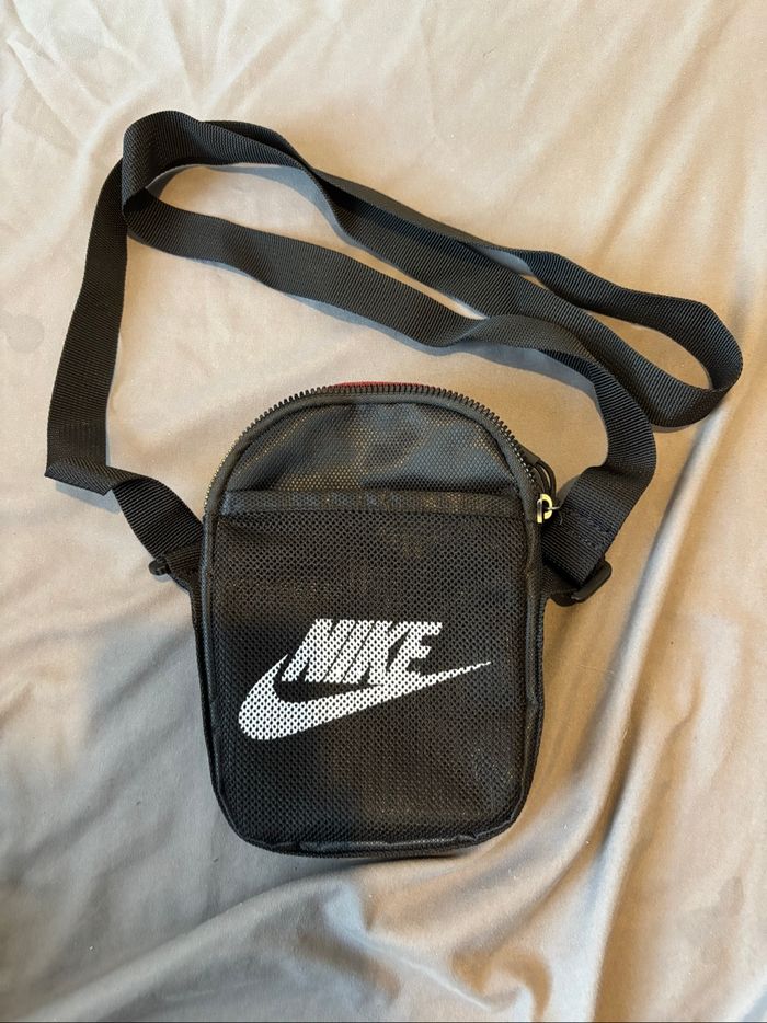 sacoche noir nike