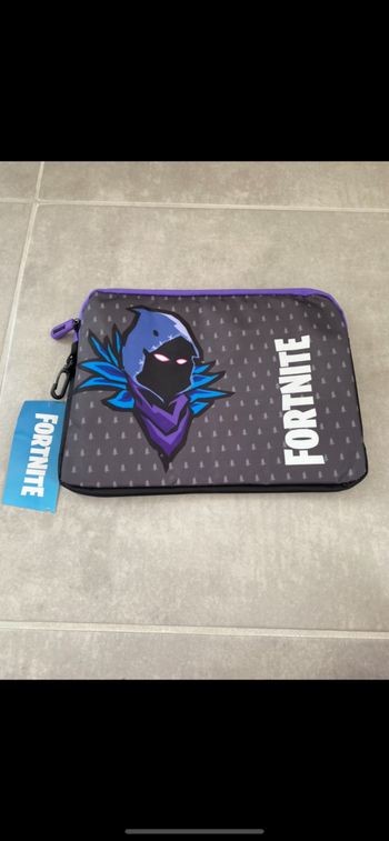 Housse pochette pour tablette Fortnite