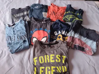 Lot t-shirts 10 ans
