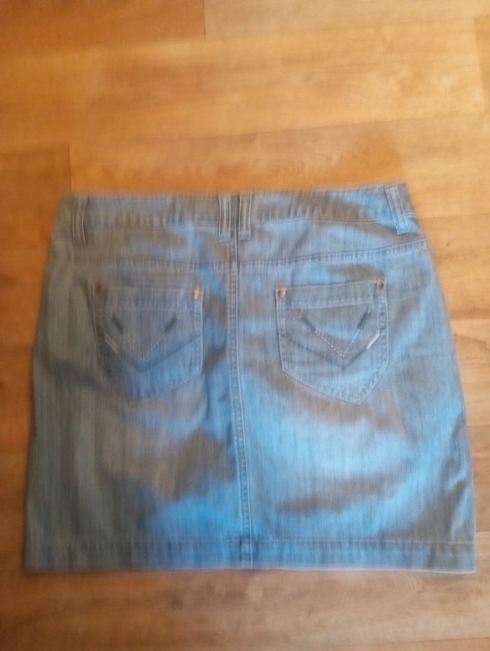 Mini-jupe en jean Camaïeu 42 - photo numéro 2