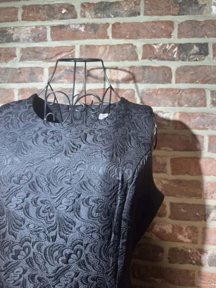 Robe noire motif Molly Bracken Taille 2 -> M / 38 - photo numéro 2