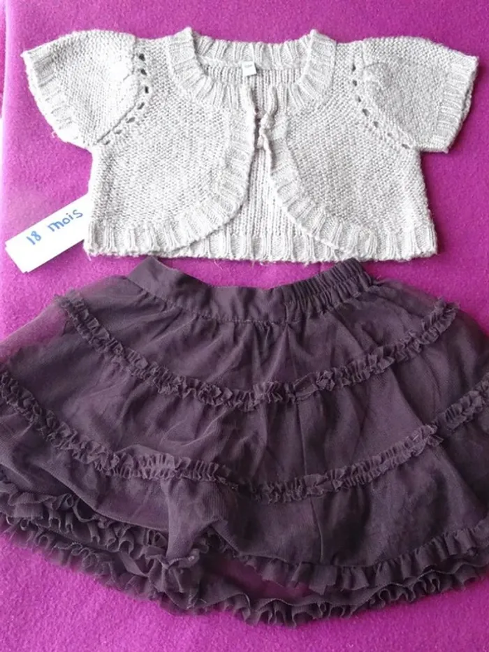 Lot de 2 ensembles 18 mois - photo numéro 3