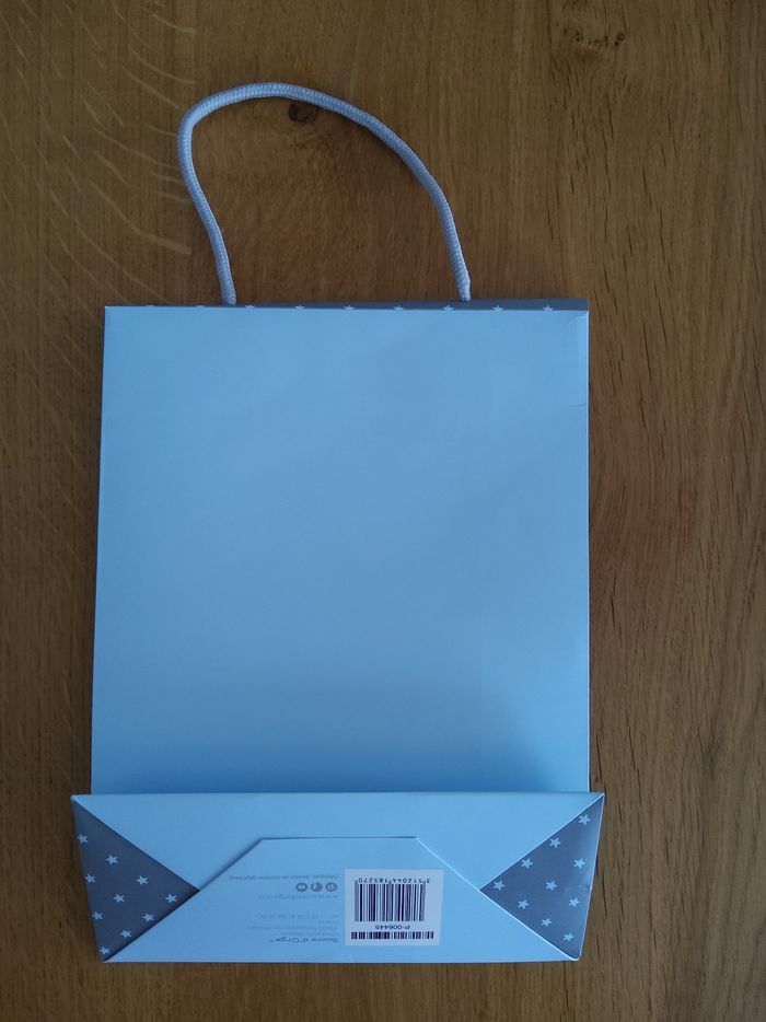 Sac cadeau - photo numéro 2