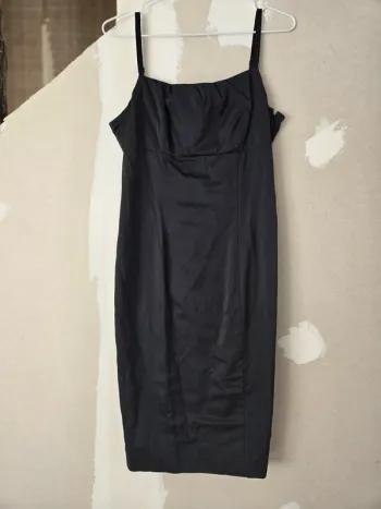 Robe noir bretelle Zyga