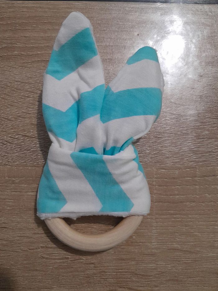 hochet bébé montessori oreille de lapin - photo numéro 3