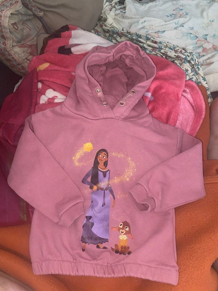 Sweat Disney