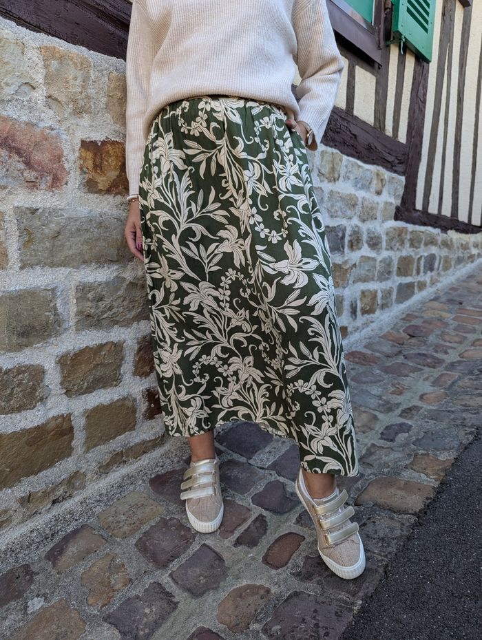 Jupe longue fleurie Pornic beige/kaki
Taille M/L - photo numéro 3