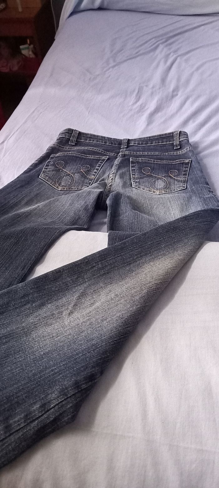 Vêtements femme - photo numéro 3