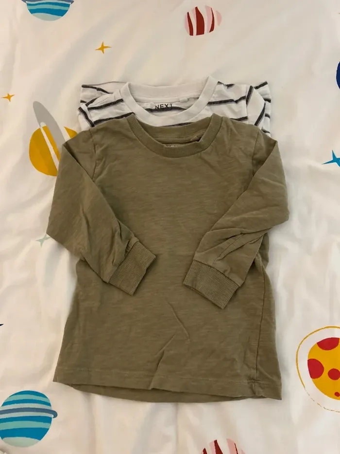 Lot t shirt manche longue next 1 1/2-2ans - photo numéro 3