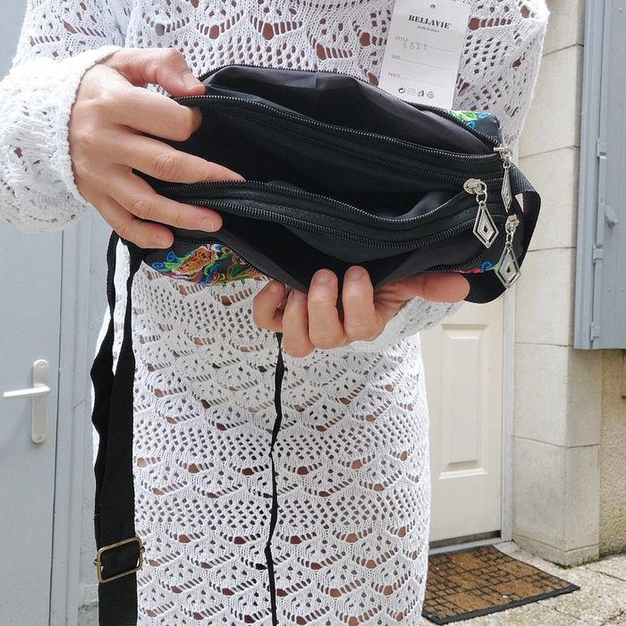 Magnifique sac brodé - photo numéro 3
